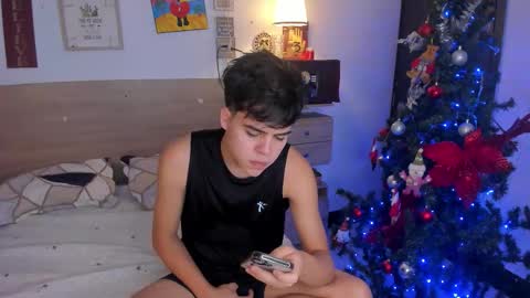 Justin online show from December 20, 12:45 pm