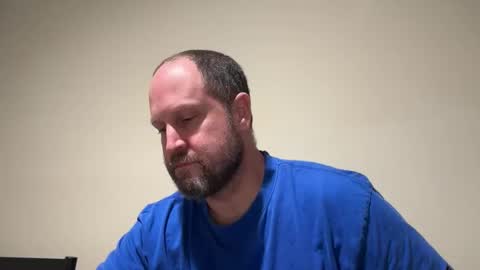 justinr396 online show from April 4, 5:42 pm