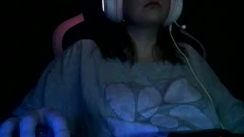 Lizzy online show from March 25, 2:29 am