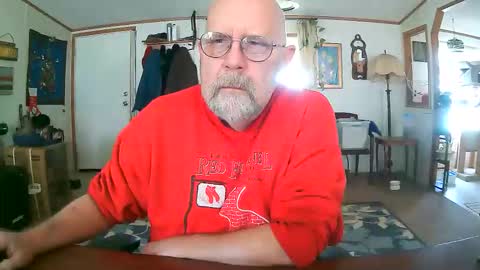 justlustagain online show from April 19, 9:06 pm