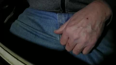 Justme39057 online show from October 27, 6:30 pm