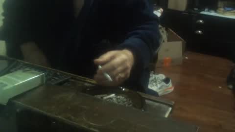 justmeohio online show from December 17, 2:51 am