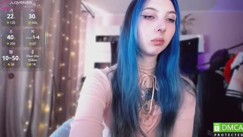 justmeowgirl online show from January 18, 5:05 am