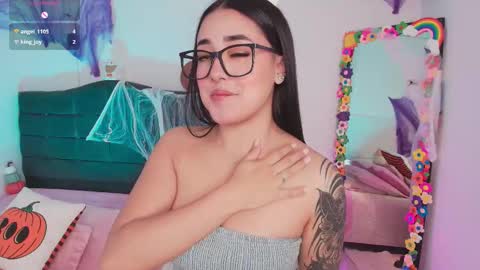 Emy online show from October 25, 3:07 am