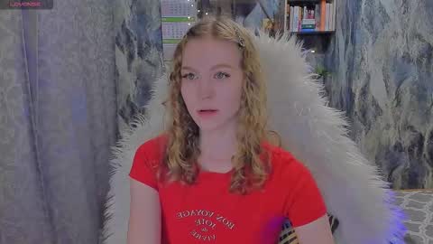 Snapshot of juxxxsybunx chatting on October 4, 11:52 am Juxsy online show from October 4, 11:52 am