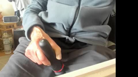 Im Jy online show from March 31, 10:05 am