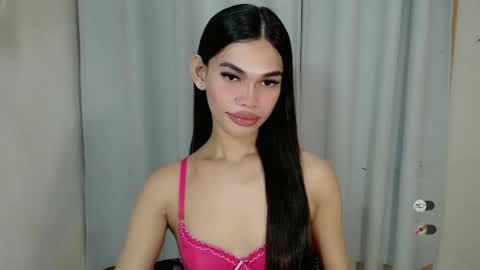 Snapshot of kaamy_dake chatting on February 23, 9:59 pm KAAMY online show from February 23, 9:59 pm
