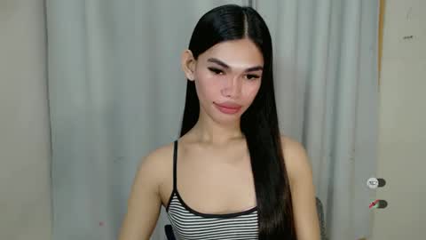 Snapshot of kaamy_dake chatting on February 28, 6:52 pm KAAMY online show from February 28, 6:52 pm