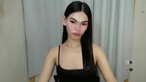 Snapshot of kaamy_dake chatting on February 19, 6:10 pm KAAMY online show from February 19, 6:10 pm