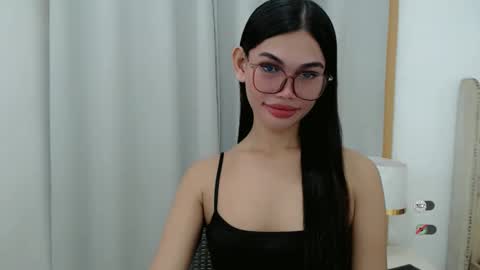 Snapshot of kaamy_dake chatting on October 3, 3:53 pm KAAMY online show from October 3, 3:53 pm