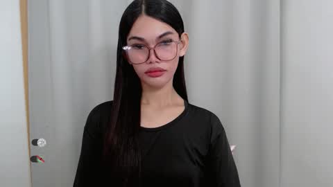 Snapshot of kaamy_dake chatting on October 15, 4:52 pm KAAMY online show from October 15, 4:52 pm