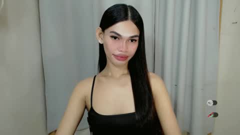 Snapshot of kaamy_dake chatting on February 19, 2:33 pm KAAMY online show from February 19, 2:33 pm