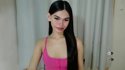 Snapshot of kaamy_dake chatting on February 21, 6:48 pm KAAMY online show from February 21, 6:48 pm