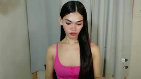 Snapshot of kaamy_dake chatting on February 17, 5:23 pm KAAMY online show from February 17, 5:23 pm