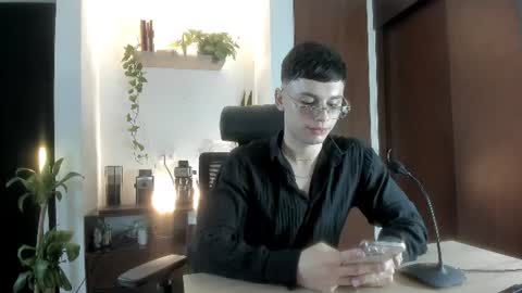 Kael online show from August 9, 11:37 am