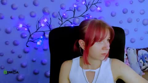 kaela_spell_ online show from May 6, 8:15 pm