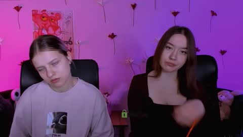 kaela_spell_ online show from March 18, 9:59 am