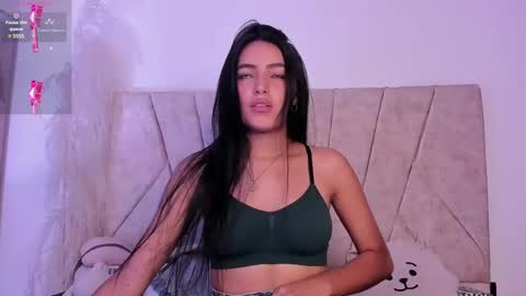 Kaela online show from December 2, 1:19 pm