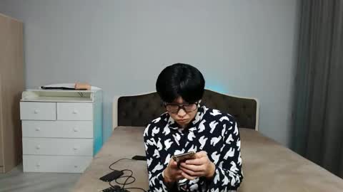 Kai Chicken online show from December 21, 12:44 pm