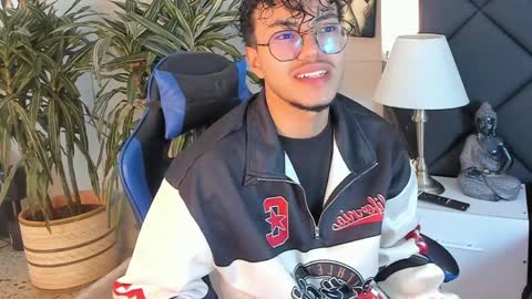 kai_storn online show from April 11, 11:14 am