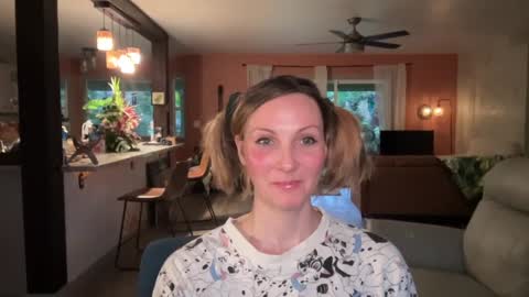 Kailee Smile online show from January 29, 4:05 am