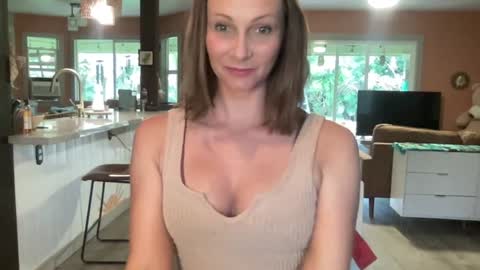 Kailee Smile online show from September 20, 3:53 am