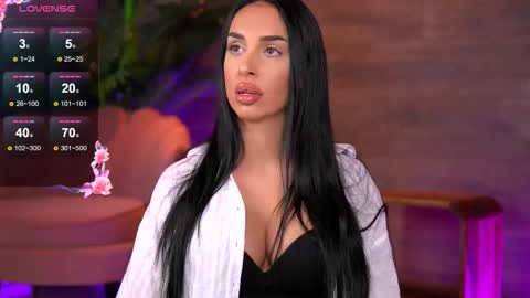 Kaira online show from October 7, 6:37 pm