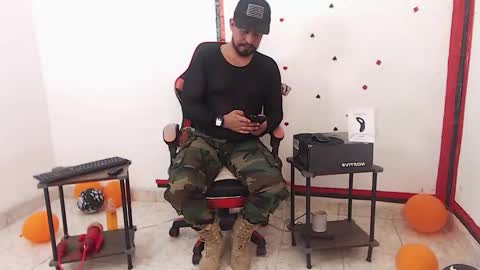 Kaleth online show from November 7, 3:47 pm