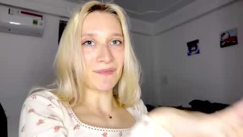 kali_the_goddess online show from February 28, 11:58 am