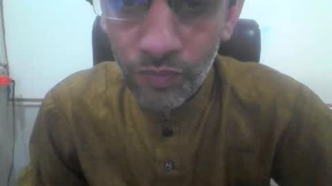 kami99099 online show from May 5, 7:03 am