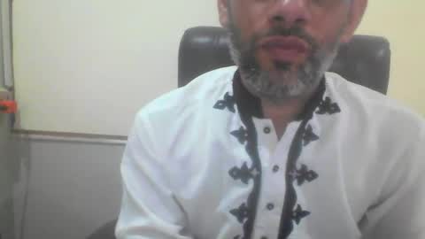 kami99099 online show from May 15, 5:05 am