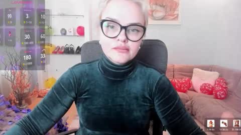 Camila online show from February 19, 6:23 am