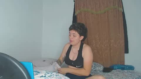 kammy   y   camila online show from May 30, 9:08 am
