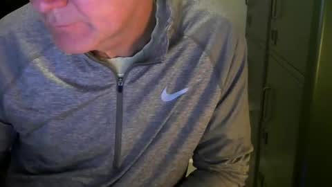 Robbie online show from January 5, 5:30 am