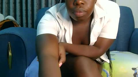 karalyn1 online show from June 2, 12:12 am