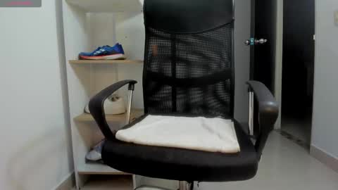 Karim online show from November 29, 11:29 am