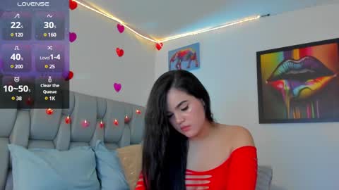 Snapshot of karin_grey69 chatting on March 8, 8:33 am Karin online show from March 8, 8:33 am
