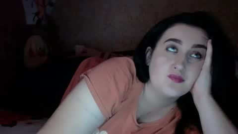 Snapshot of karinkabrunetka2 chatting on January 18, 2:23 pm karinkabrunetka2 online show from January 18, 2:23 pm