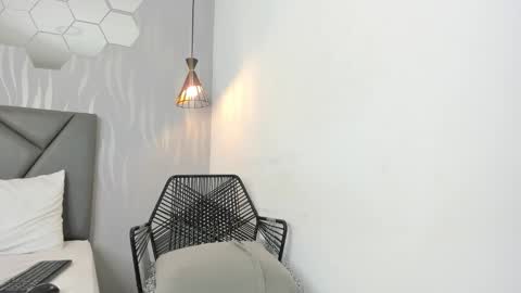 Snapshot of karla_eva chatting on October 17, 8:35 pm Karla online show from October 17, 8:35 pm