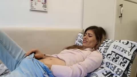 Crystyna online show from November 16, 9:22 am