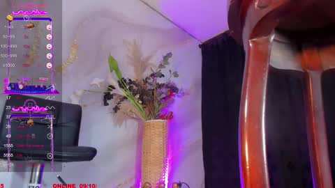 KARLA online show from October 9, 8:47 pm