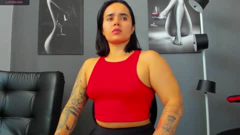 Snapshot of karlyjons_ chatting on September 22, 4:33 pm online show from September 22, 4:33 pm