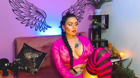 Snapshot of karol_kennedy chatting on March 3, 9:33 am Karol Kenedy online show from March 3, 9:33 am
