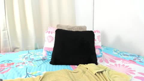 Snapshot of karol_w10 chatting on March 7, 10:54 pm karol_w10 online show from March 7, 10:54 pm