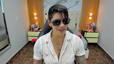 Karol and Luna online show from November 20, 7:33 pm