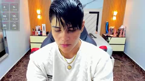 Snapshot of karolandluna chatting on September 12, 7:49 pm Karol and Luna online show from September 12, 7:49 pm