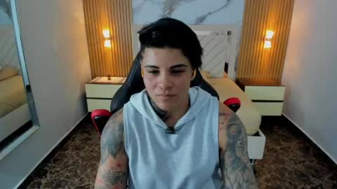 Karol and Luna online show from May 28, 7:12 pm