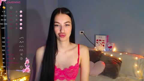 Kira online show from April 17, 2:14 am