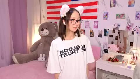 Caroline online show from June 4, 10:05 pm