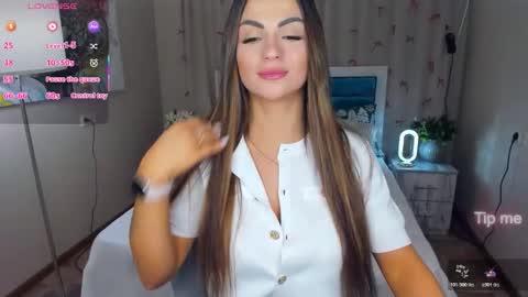 Karolina online show from March 2, 7:15 am